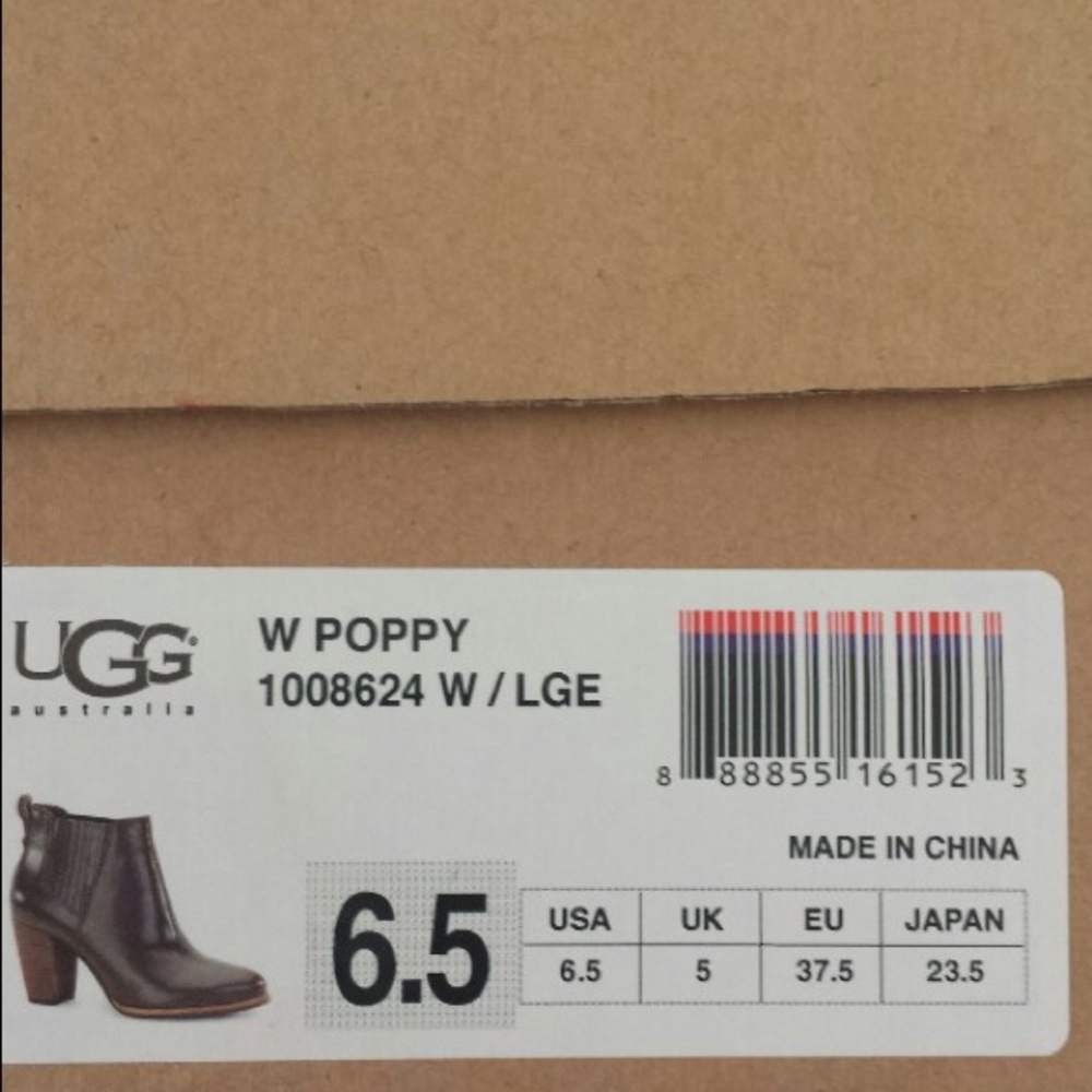 UGG booties - Picture 4 of 4